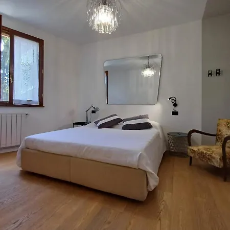 Aldueci Apartamento Rávena
